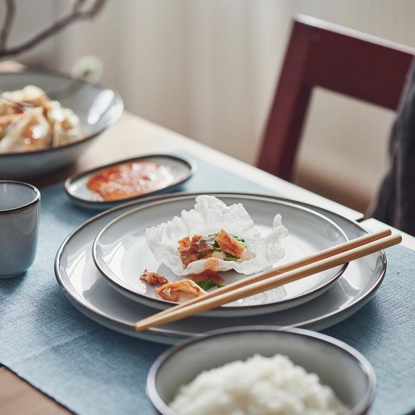 GLADELIG — Тарелка, серая