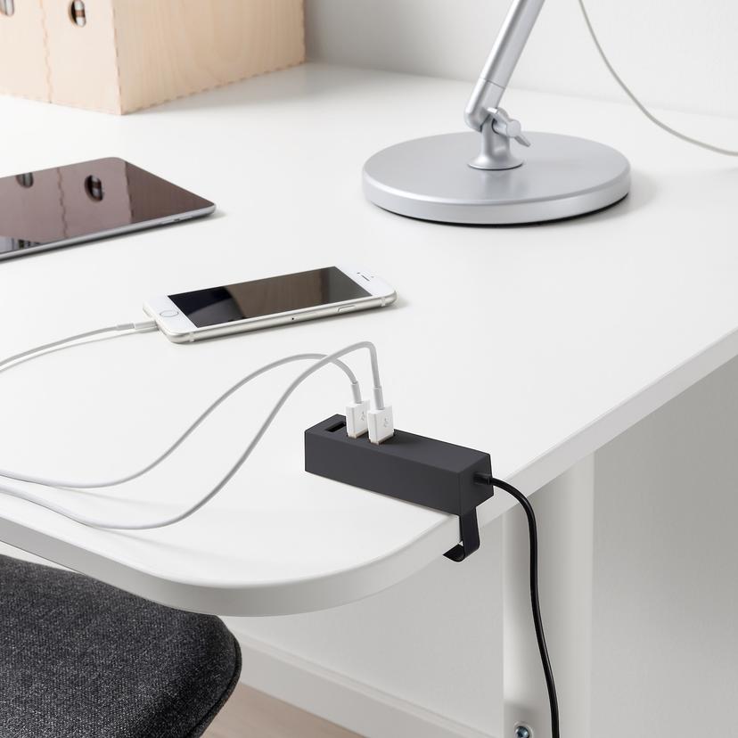 LÖRBY — зарядное устройство USB, с зажимом, черный