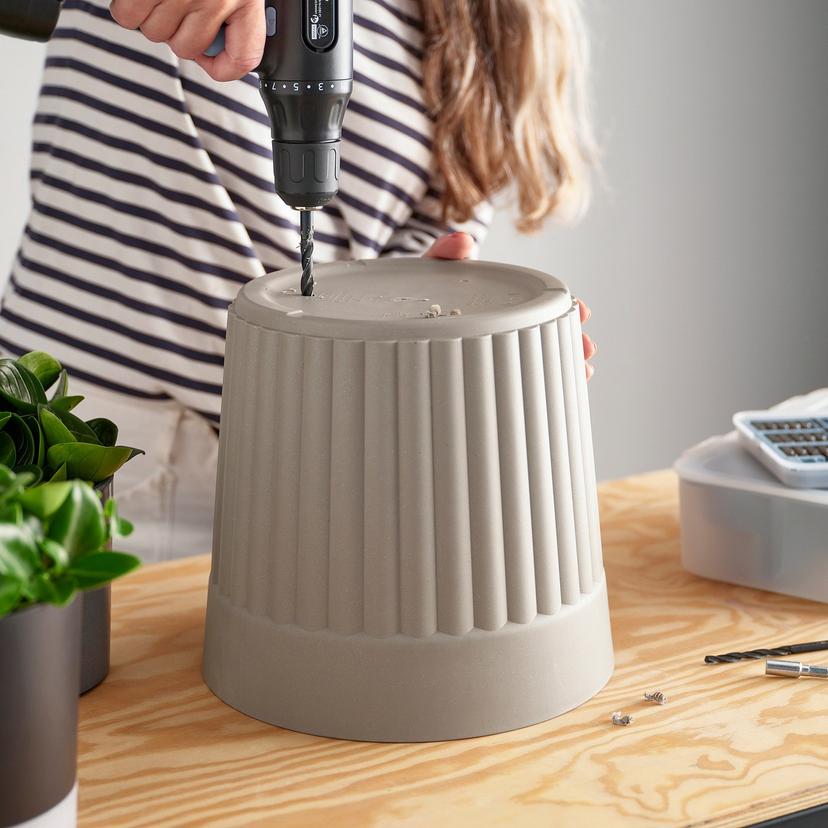 FRÄKENVÄXT — Osłonka doniczki, do wewnątrz/na zewnątrz/ciemny szarobeżowy,