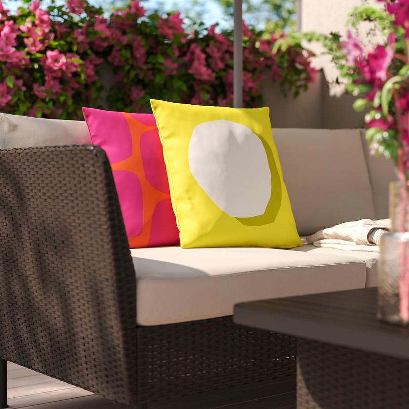 GULLBERGSÖ — Poduszka, 2 szt., jasnożółty/biały jaskraworóżowy/jaskrawopomarańczowy/na zewn./do wewn.,