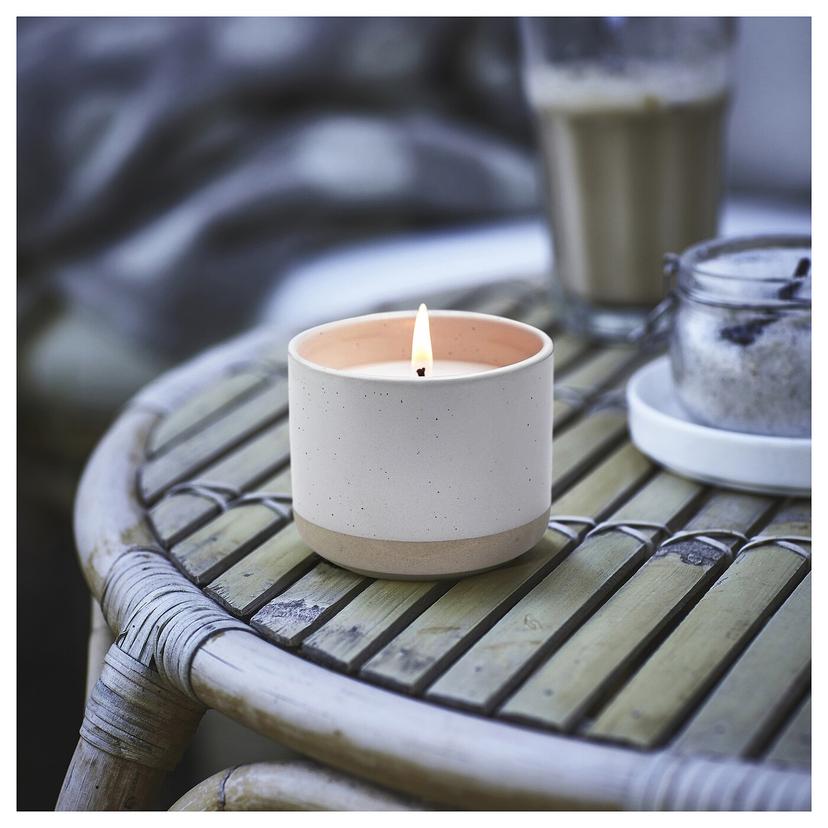 JÄMLIK — ароматическая свеча в банке, Ваниль/белый, 25 ч