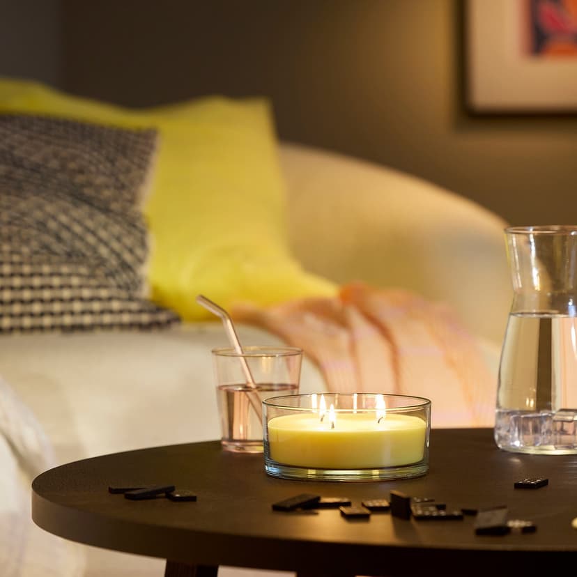 LOTSFÅGEL — Świeca zapachowa w szkle/3 knoty, kwiaty cytrusowe jasnożółty,