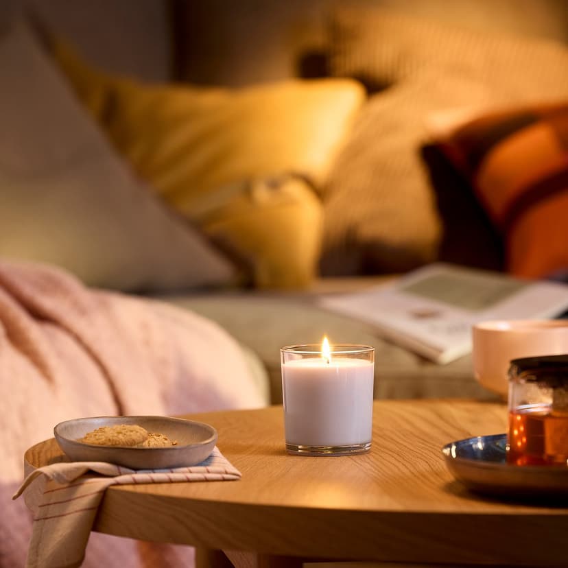 LOTSFÅGEL — Świeca zapachowa w szkle, różowe kwiaty bladoróżowy,