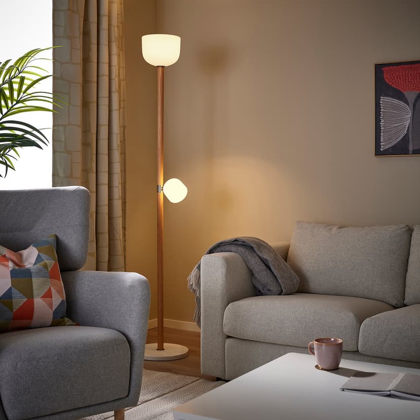 MOSSPLYM — Lampa podłogowa/do czytania, opalowa biel szkło/dąb,