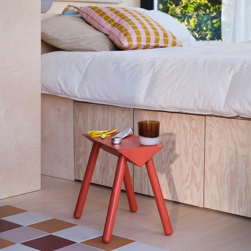 OMMJÄNGE — Табурет,