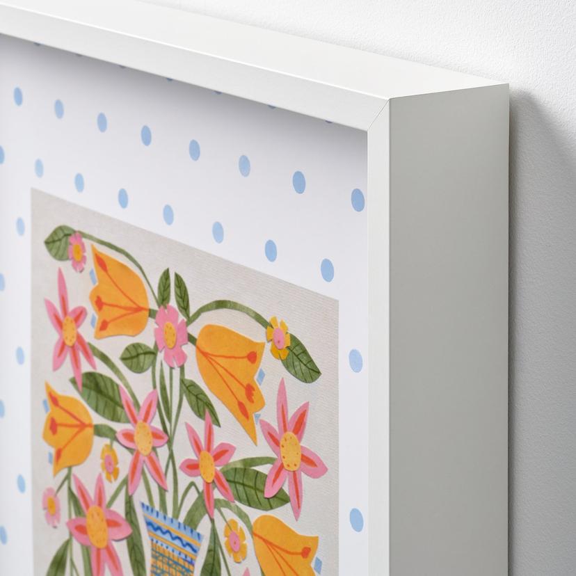 SANNAHED — Рамка с постером, синяя ваза с цветами.