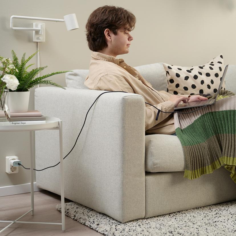 SJÖSS — Двухпортовое USB-зарядное устройство мощностью 45 Вт с функцией быстрой зарядки.