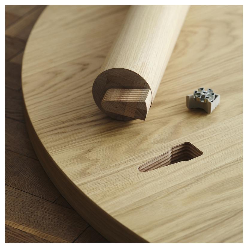 STOCKHOLM 2025 / TOSSBERG — Стол и 4 стула, шпон дуба/белый бежевый Gunnared