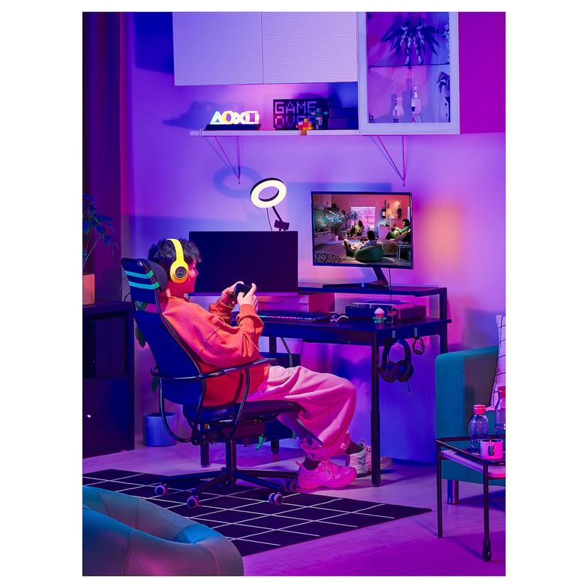 UTVISNING — Игровой стол с полкой, черный